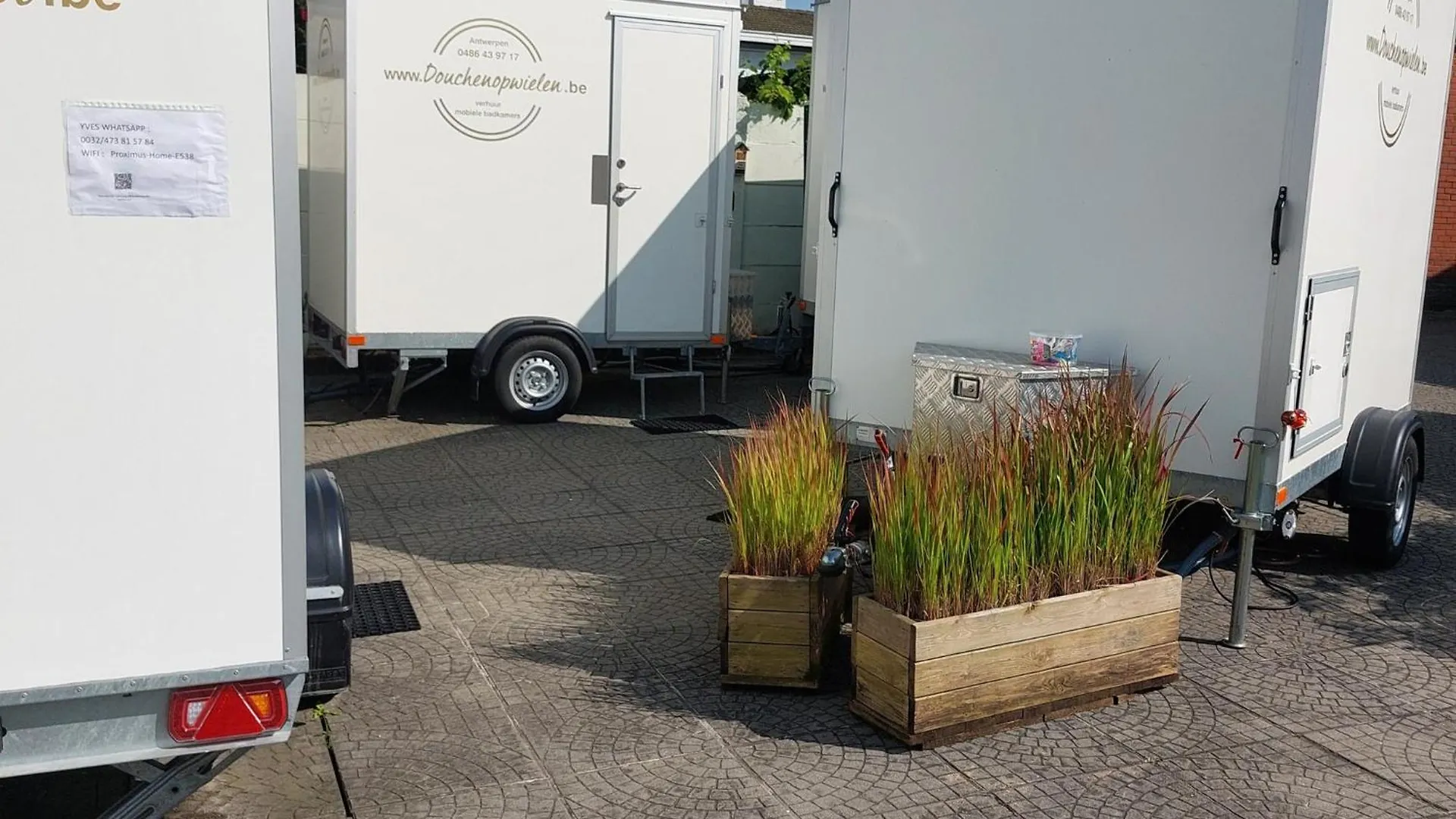 Pop Up Camping & Hotel Tomorrow'S Paradise & Private Transport Tml Schelle 0*,  Belgium